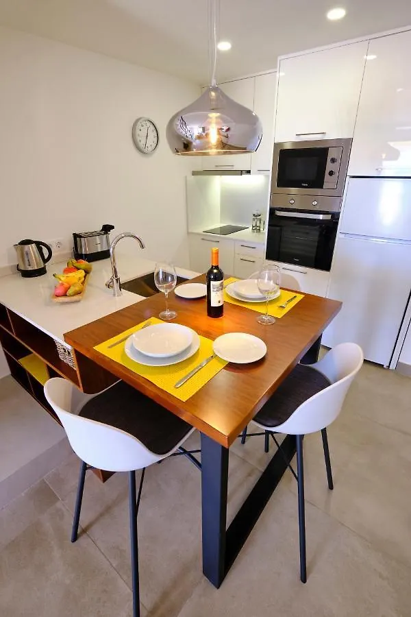 Apartment Home2Book Modern Design Seaview Apt, Pool&Terrace Playa de las Americas